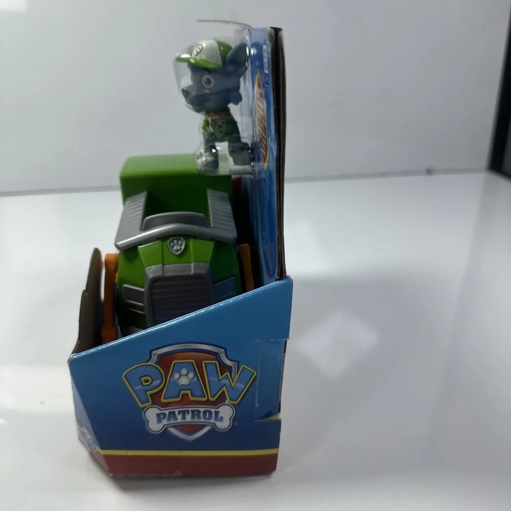 Paw Patrol Rocky Figure with Recycle Truck New - Picture 4 of 6